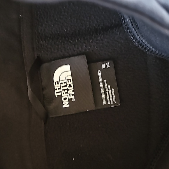 Northface mockneck pullover - Picture 4 of 6